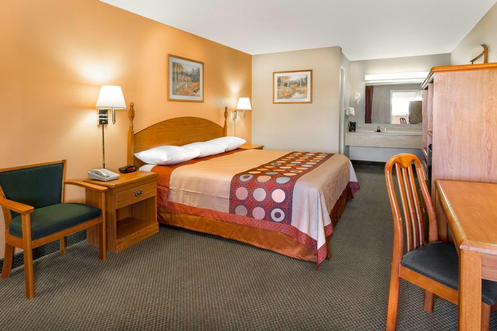 Knights Inn Crawfordsville Buitenkant foto
